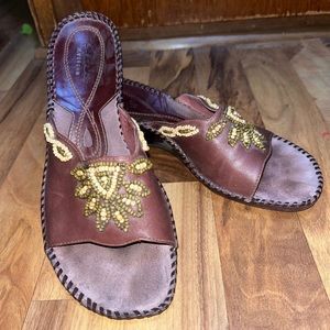 Clarks sz 8 Wood Beaded Sequin Open Toe Wedge Sandals Brown Leather